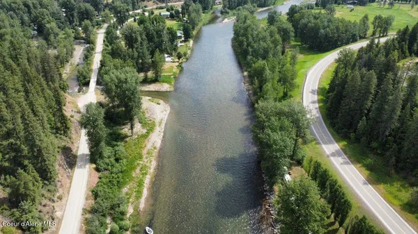 $230,000 | Nka Nka Milwaukee Road, Calder, ID 83808