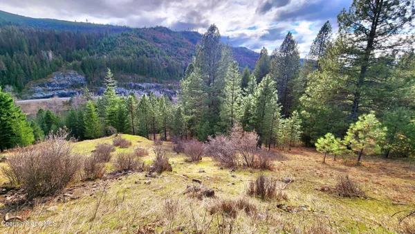 $230,000 | Nka Nka Milwaukee Road, Calder, ID 83808