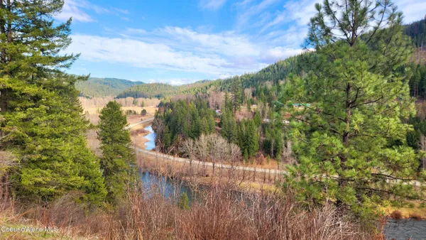 $230,000 | Nka Nka Milwaukee Road, Calder, ID 83808
