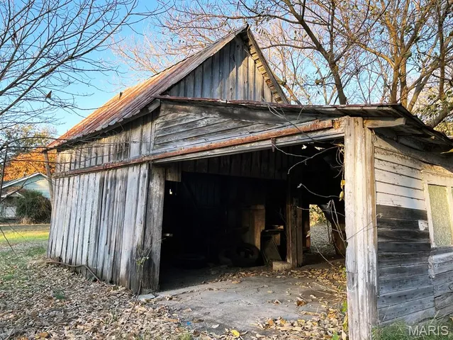 $37,500 | 324 West Main Street, Essex, MO 63846