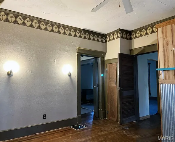 $37,500 | 324 West Main Street, Essex, MO 63846