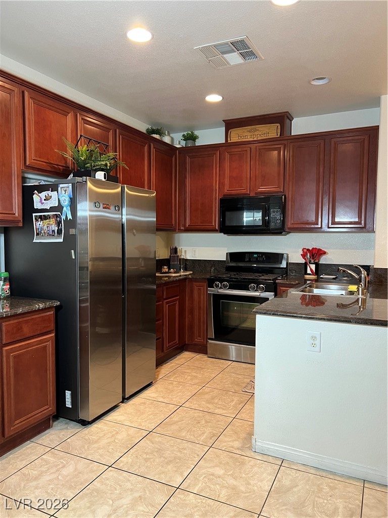 8333 Lower Trailhead Avenue Las Vegas, NV 89113 - Photo 3 of 41