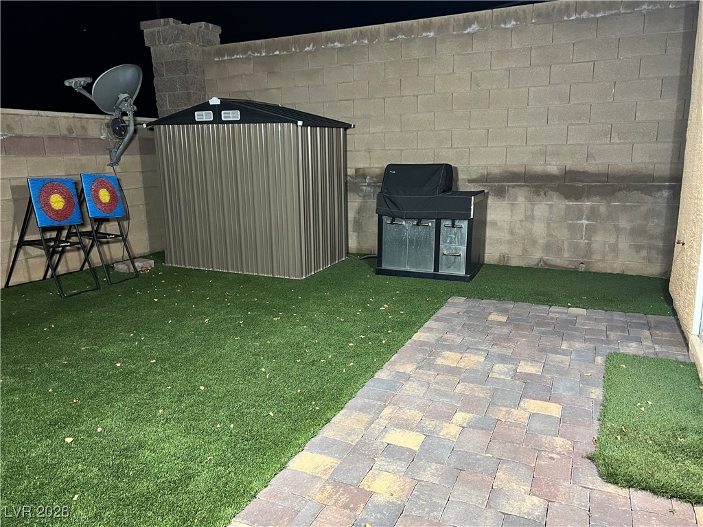 8333 Lower Trailhead Avenue Las Vegas, NV 89113 - Photo 37 of 41