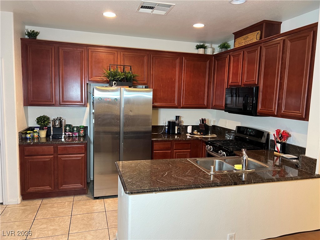 8333 Lower Trailhead Avenue Las Vegas, NV 89113 - Photo 4 of 41
