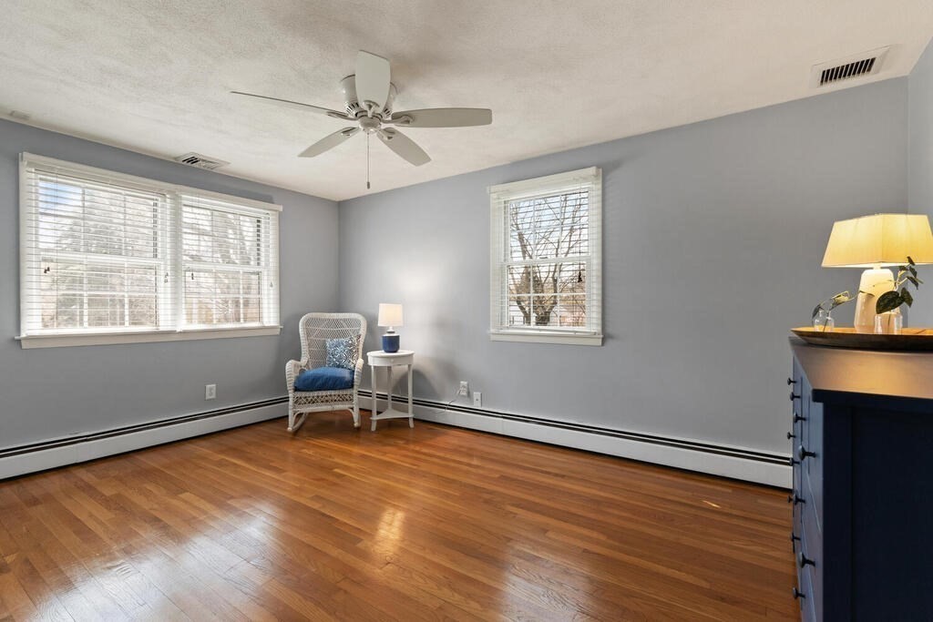 55 Red Gate Lane Reading, MA 01867 - Photo 22 of 34