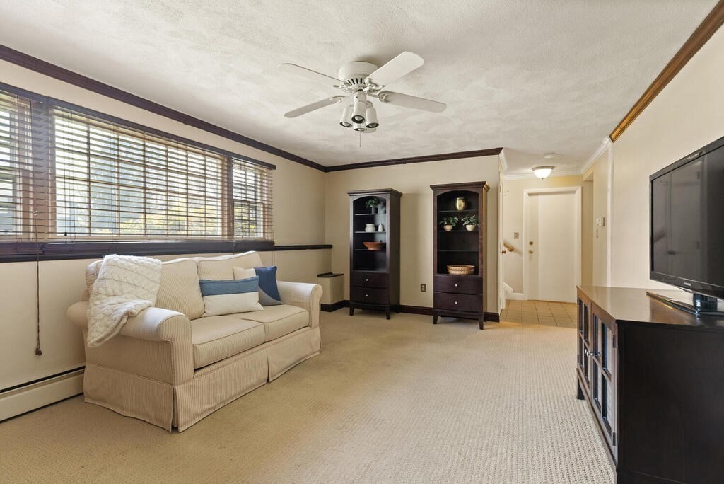 55 Red Gate Lane Reading, MA 01867 - Photo 26 of 34