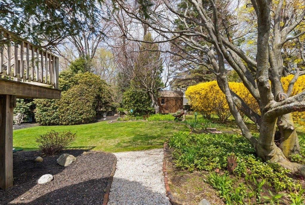 55 Red Gate Lane Reading, MA 01867 - Photo 31 of 34