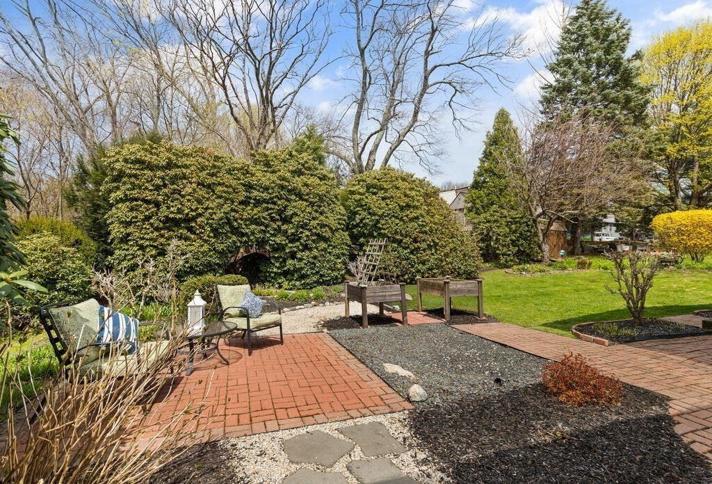 55 Red Gate Lane Reading, MA 01867 - Photo 33 of 34