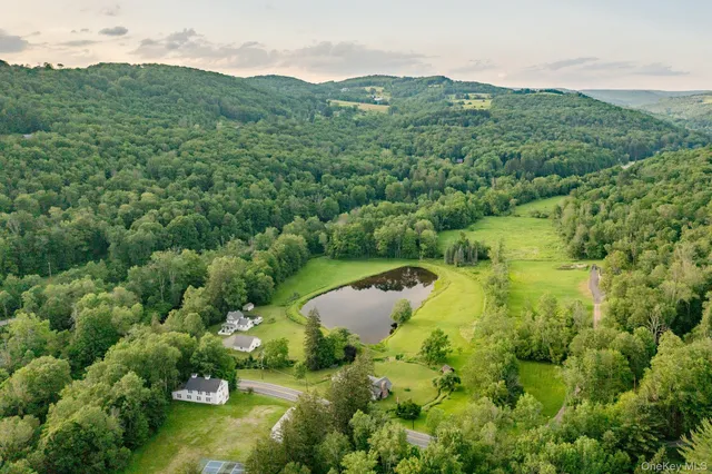 $1,250,000 | 600 Jeffersonville North Branch Road, North Branch, NY 12766