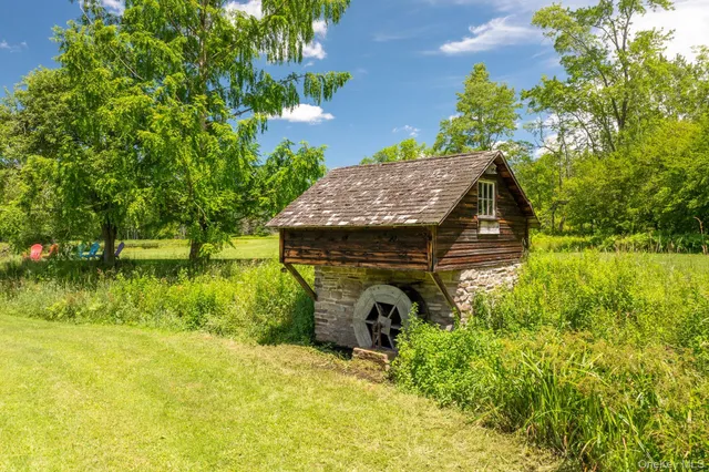 $1,250,000 | 600 Jeffersonville North Branch Road, North Branch, NY 12766