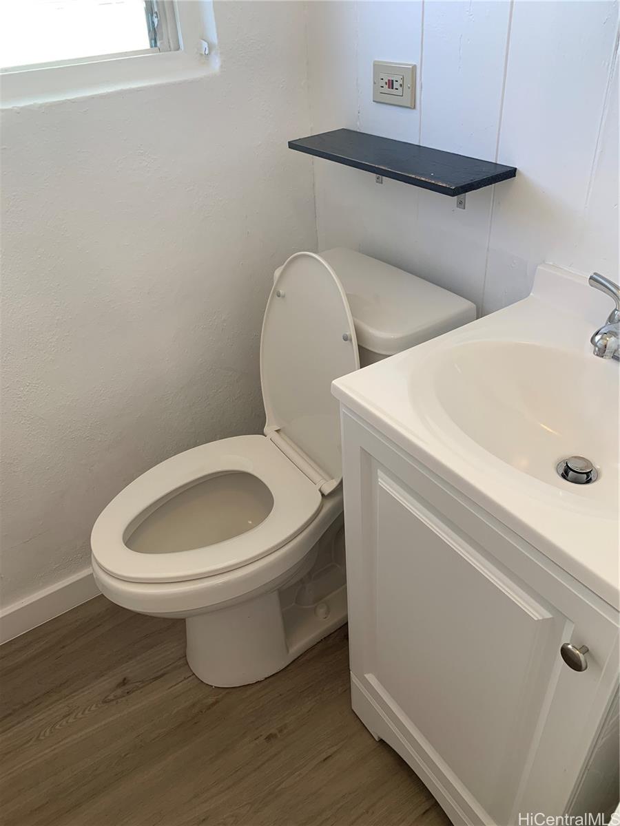 3121 Paliuli Street, Unit D Honolulu, HI 96816 - Photo 10 of 12 a close view of a toilet in a bathroom