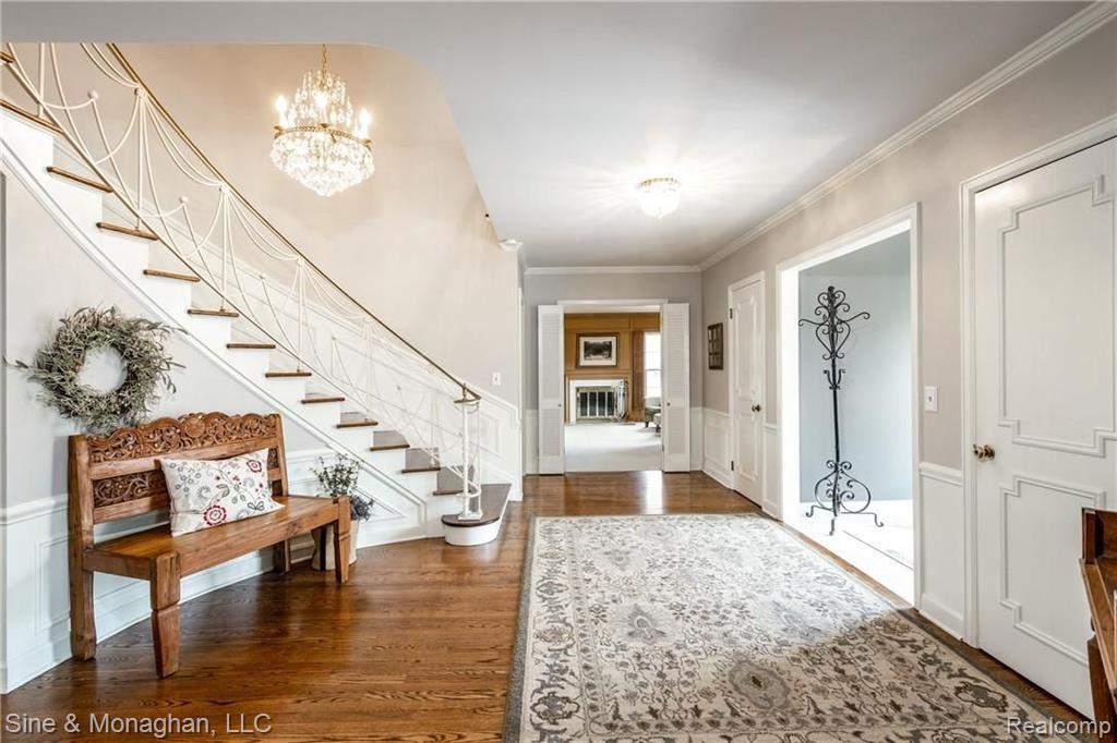 179 Stephens Road Grosse Pointe Farms, MI 48236 - Photo 5 of 81