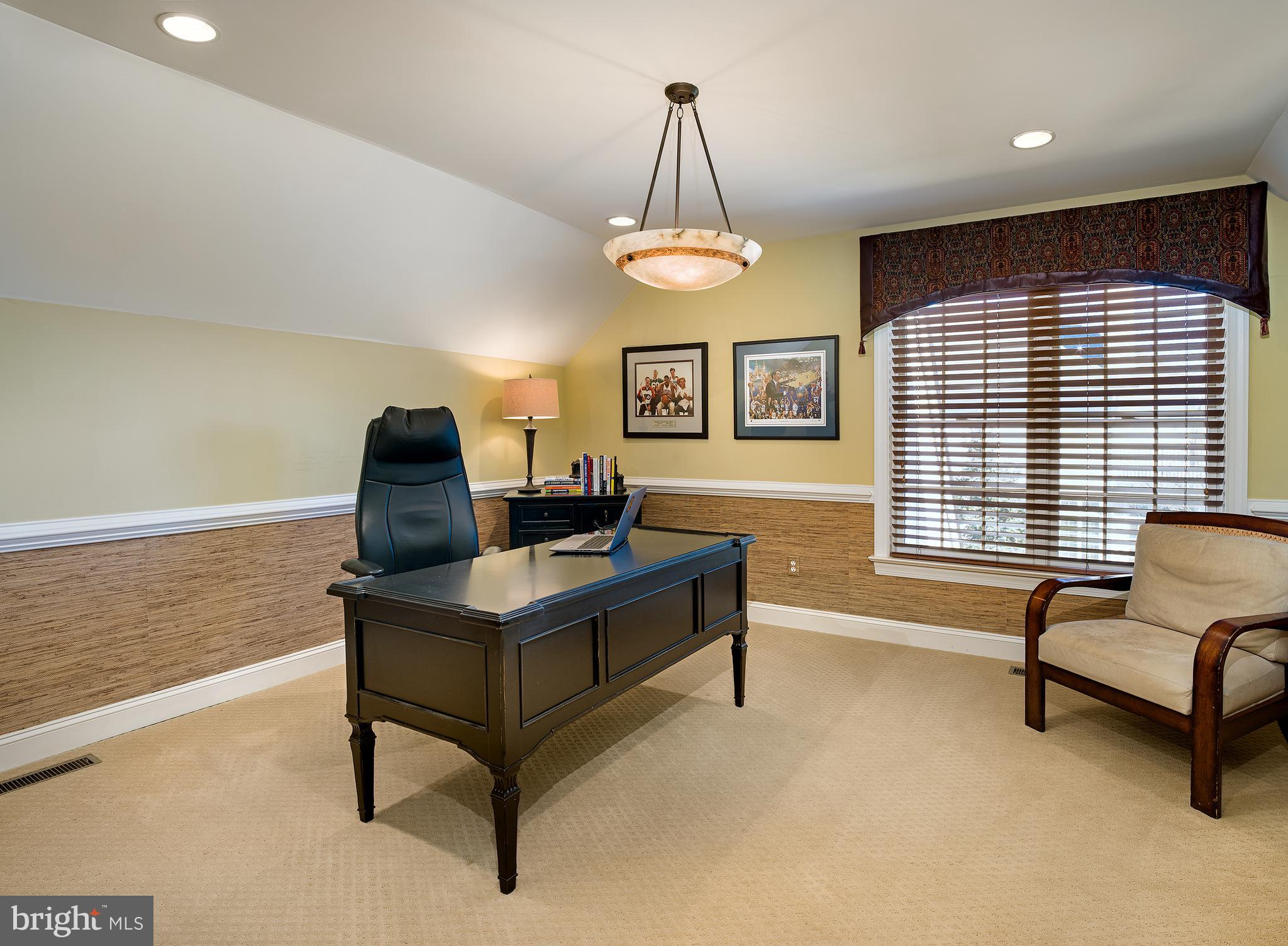 1021 Whitegate Road Wayne, PA 19087 - Photo 17 of 48 Office