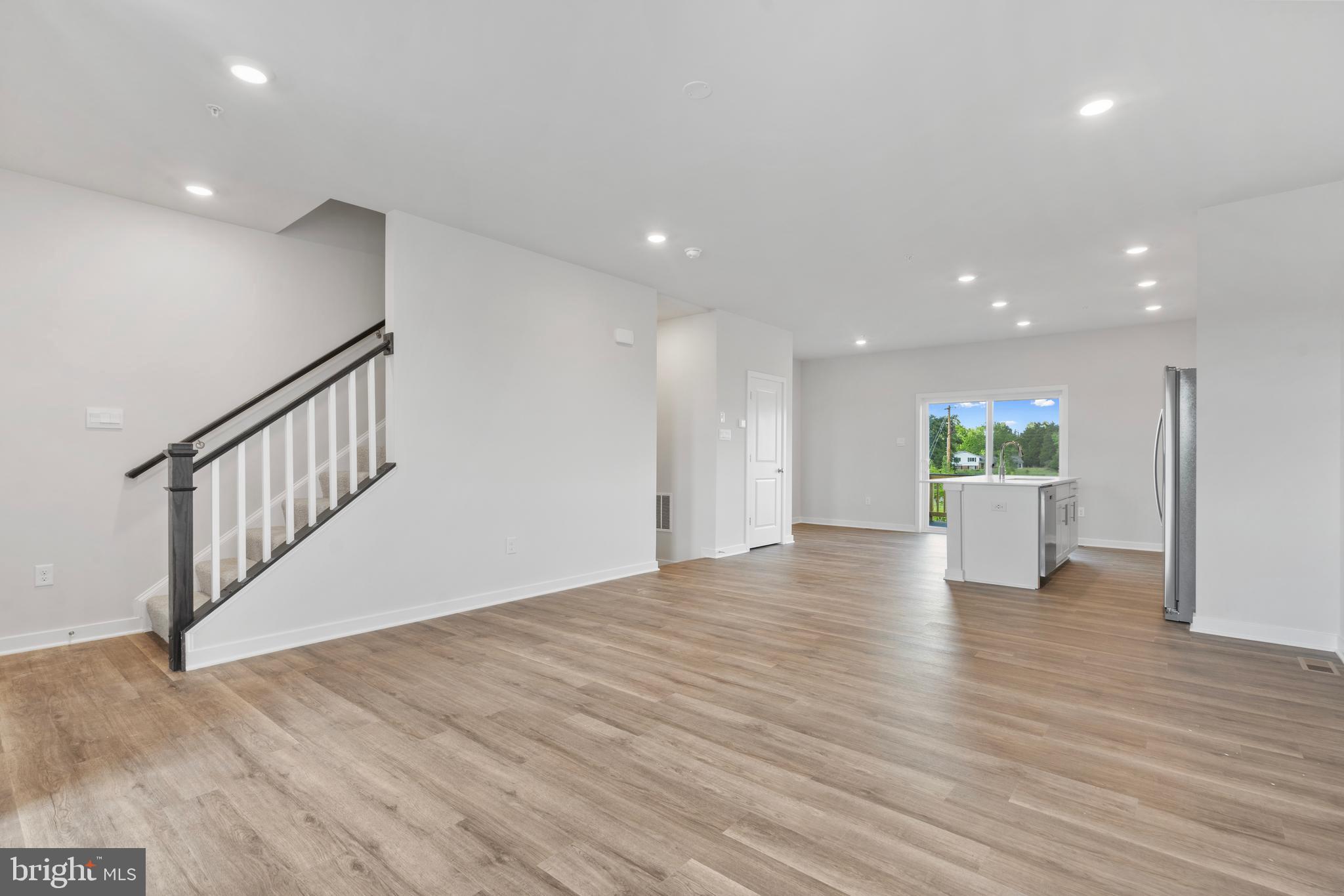 7514 Daybreak Drive Brandywine, MD 20613 - Photo 15 of 29 a view of a kitchen