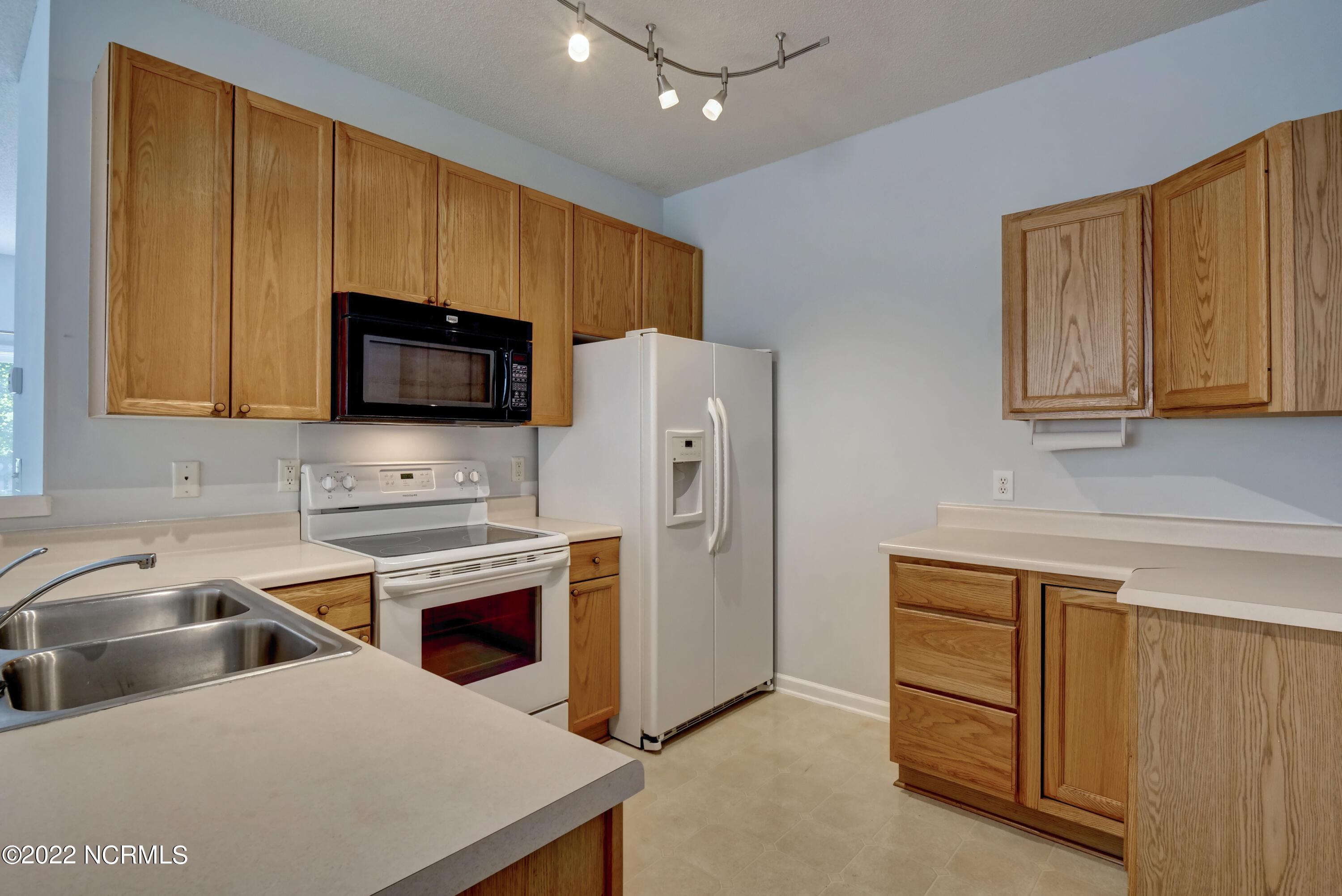 8683 Orchard Loop Road Leland, NC 28451 - Photo 14 of 35 P7611734_35_36_37_38_39_40