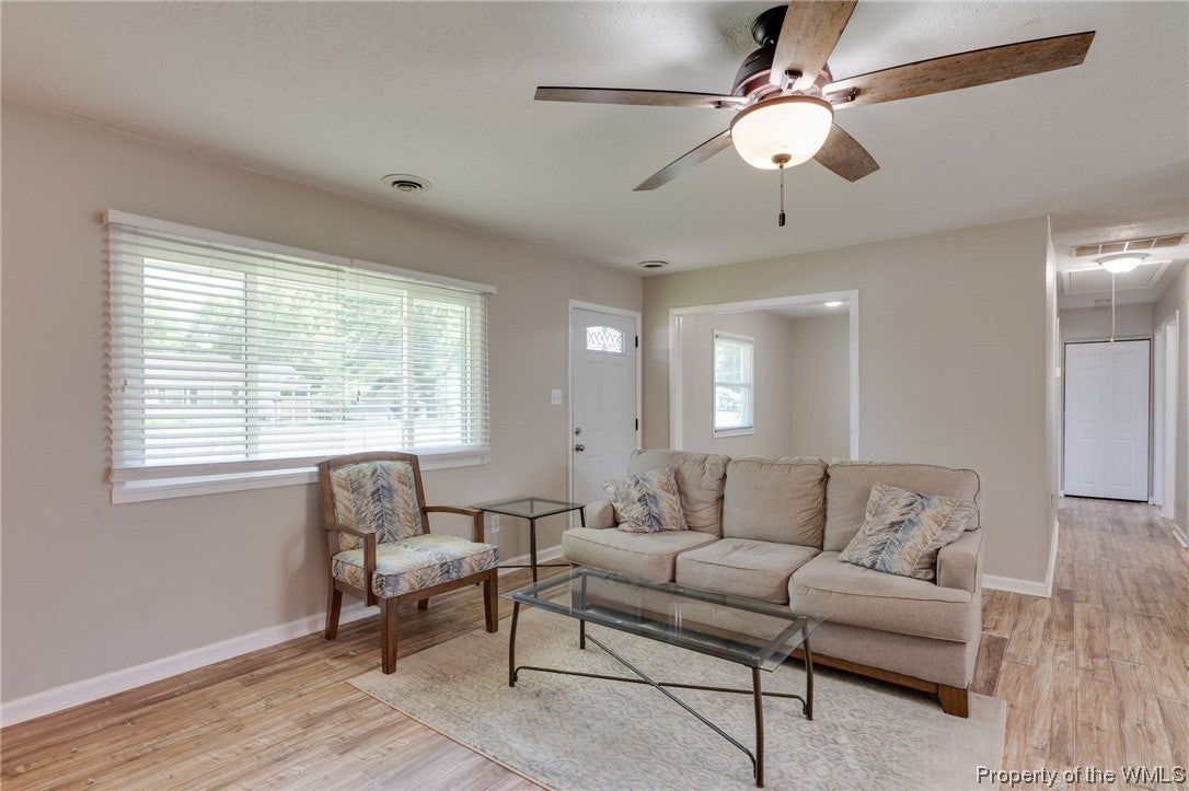 111 Fox Hill Road Hampton, VA 23669 - Photo 7 of 25 Gallery Image 7
