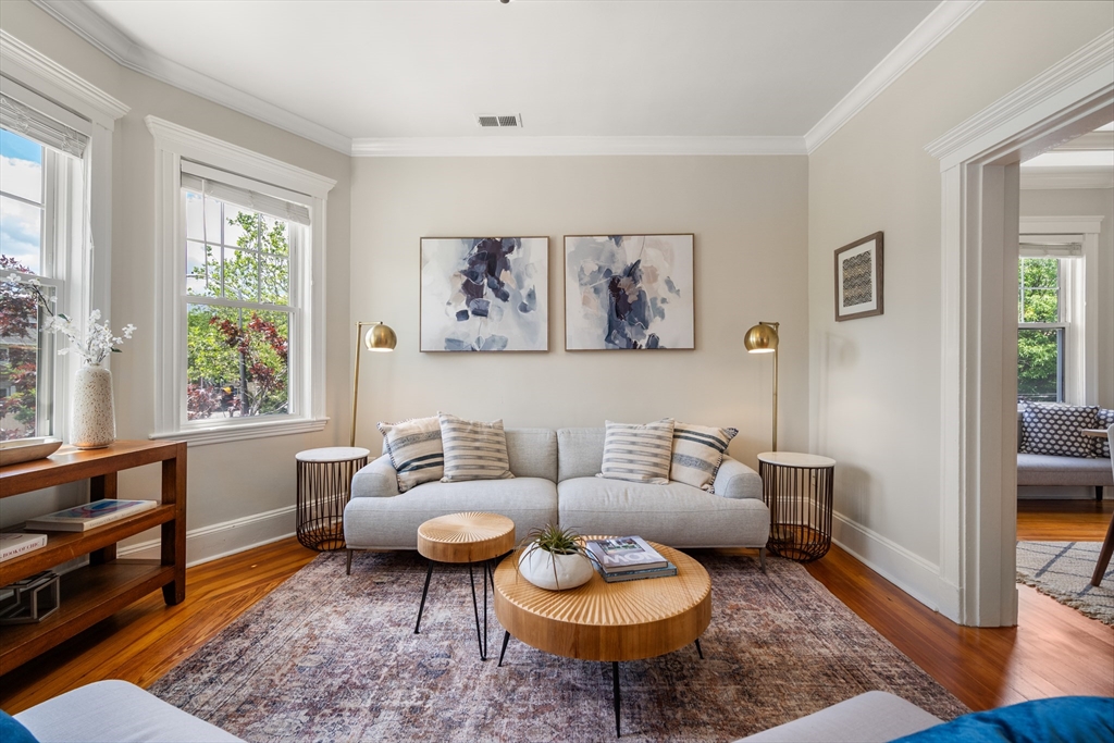 293 Huron Avenue, Unit 2 Cambridge, MA 02138 - Photo 3 of 20