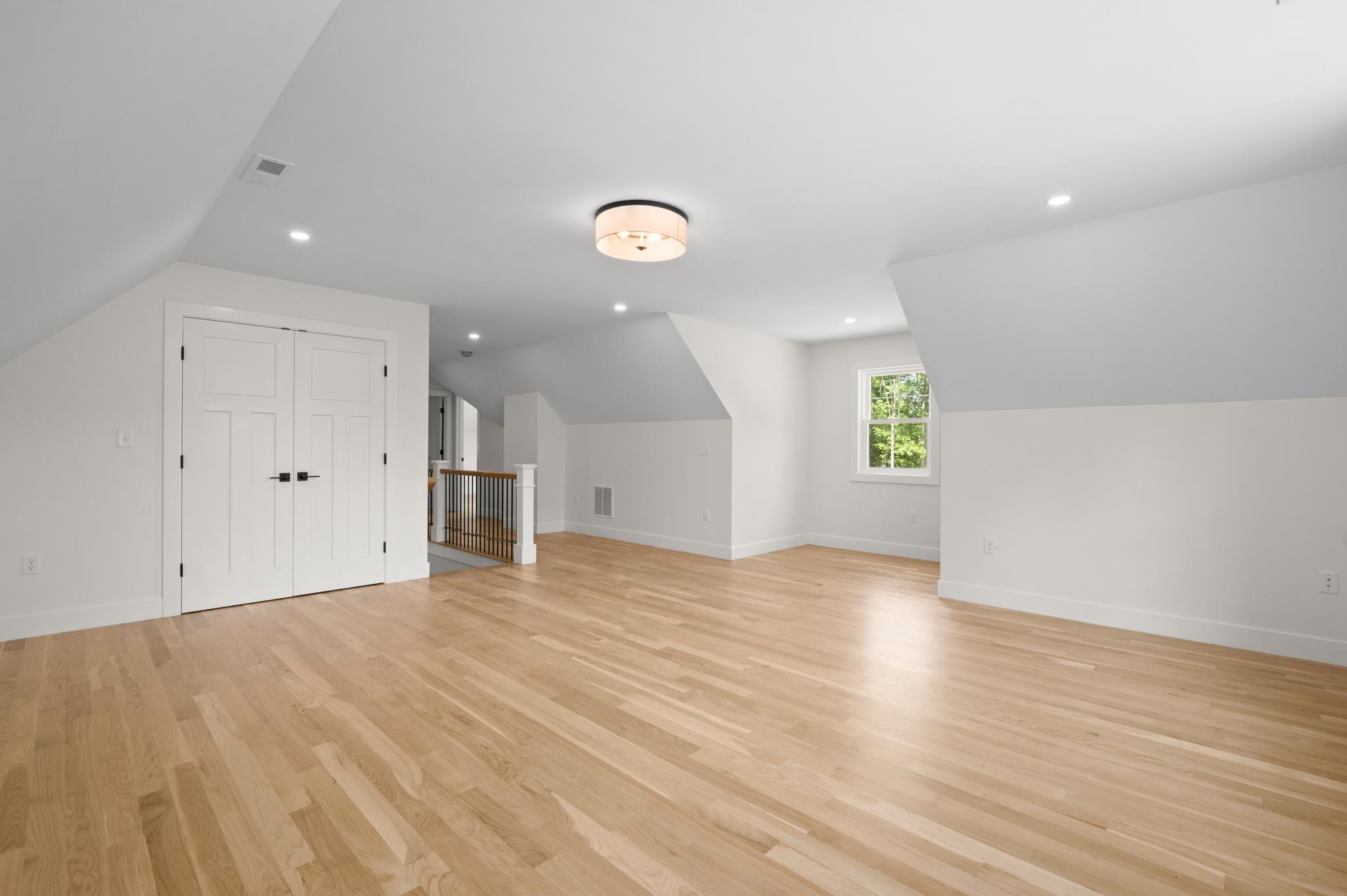 93 Stage Road Hampstead, NH 03841 - Photo 32 of 40 Gallery Image 32