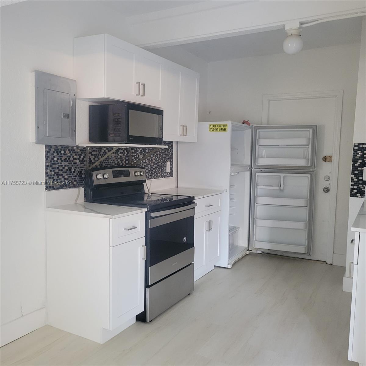 715 Southwest 6th Street, Unit 2 Dania Beach, FL 33004 - Photo 3 of 18