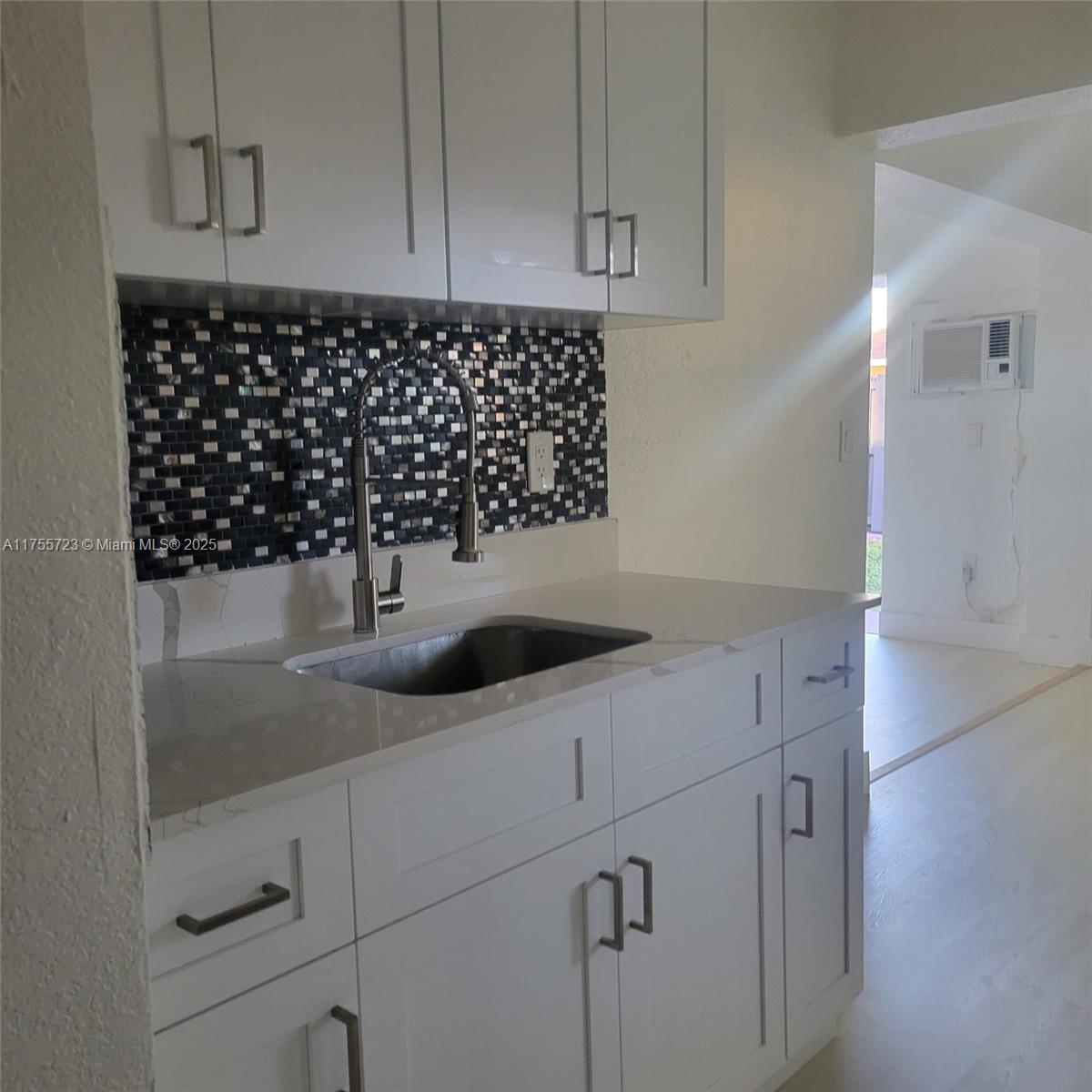 715 Southwest 6th Street, Unit 2 Dania Beach, FL 33004 - Photo 4 of 18