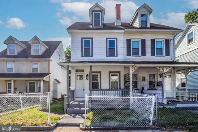 $2,100 | 212 Chestnut Street, Mount Holly, NJ 08060