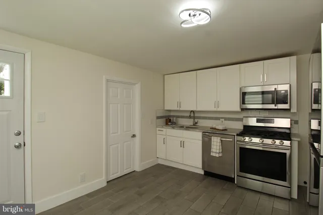 $2,100 | 212 Chestnut Street, Mount Holly, NJ 08060