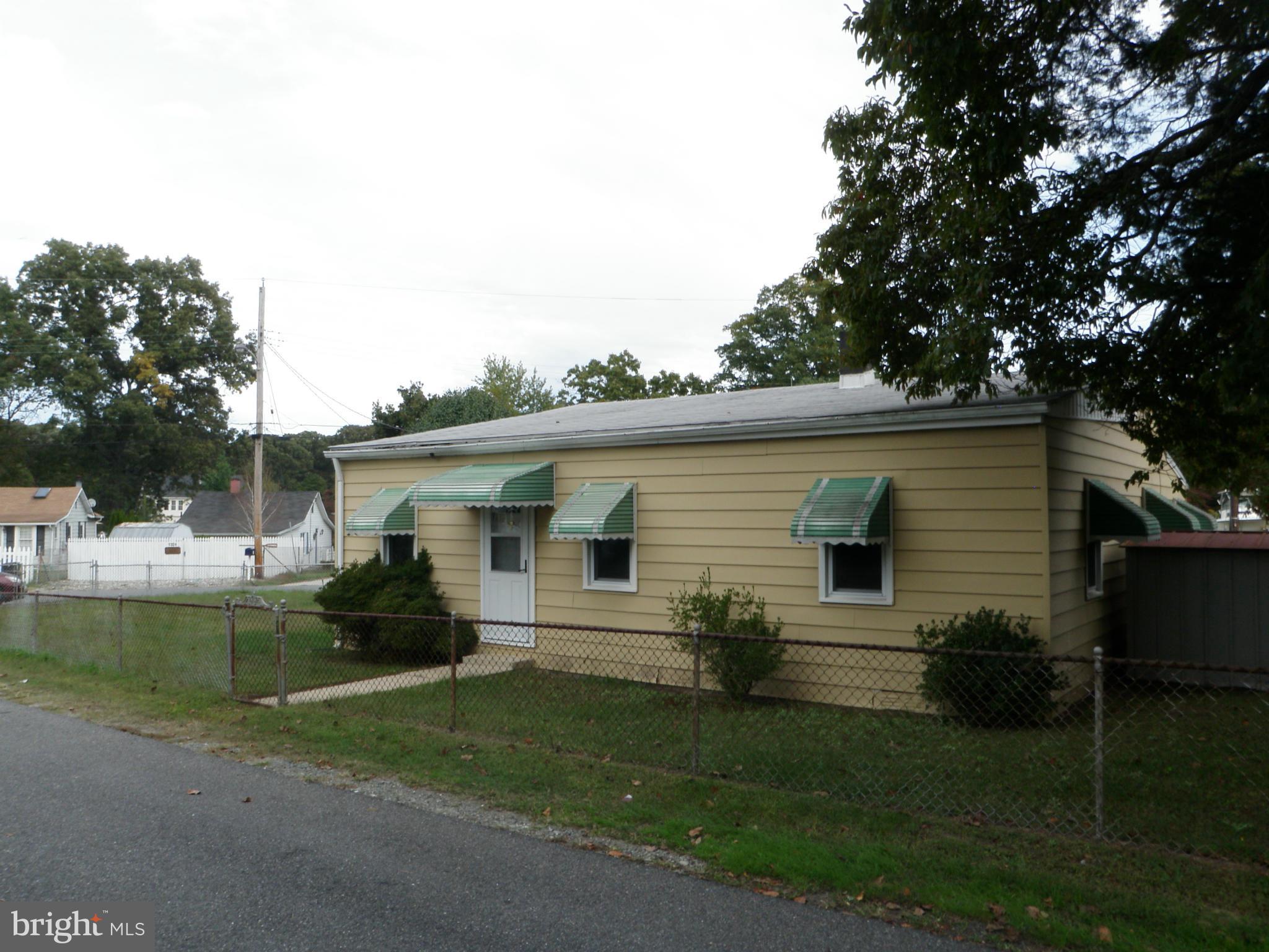 1329 Edna Road Pasadena, MD 21122 - Photo 24 of 24 Exterior (Front)