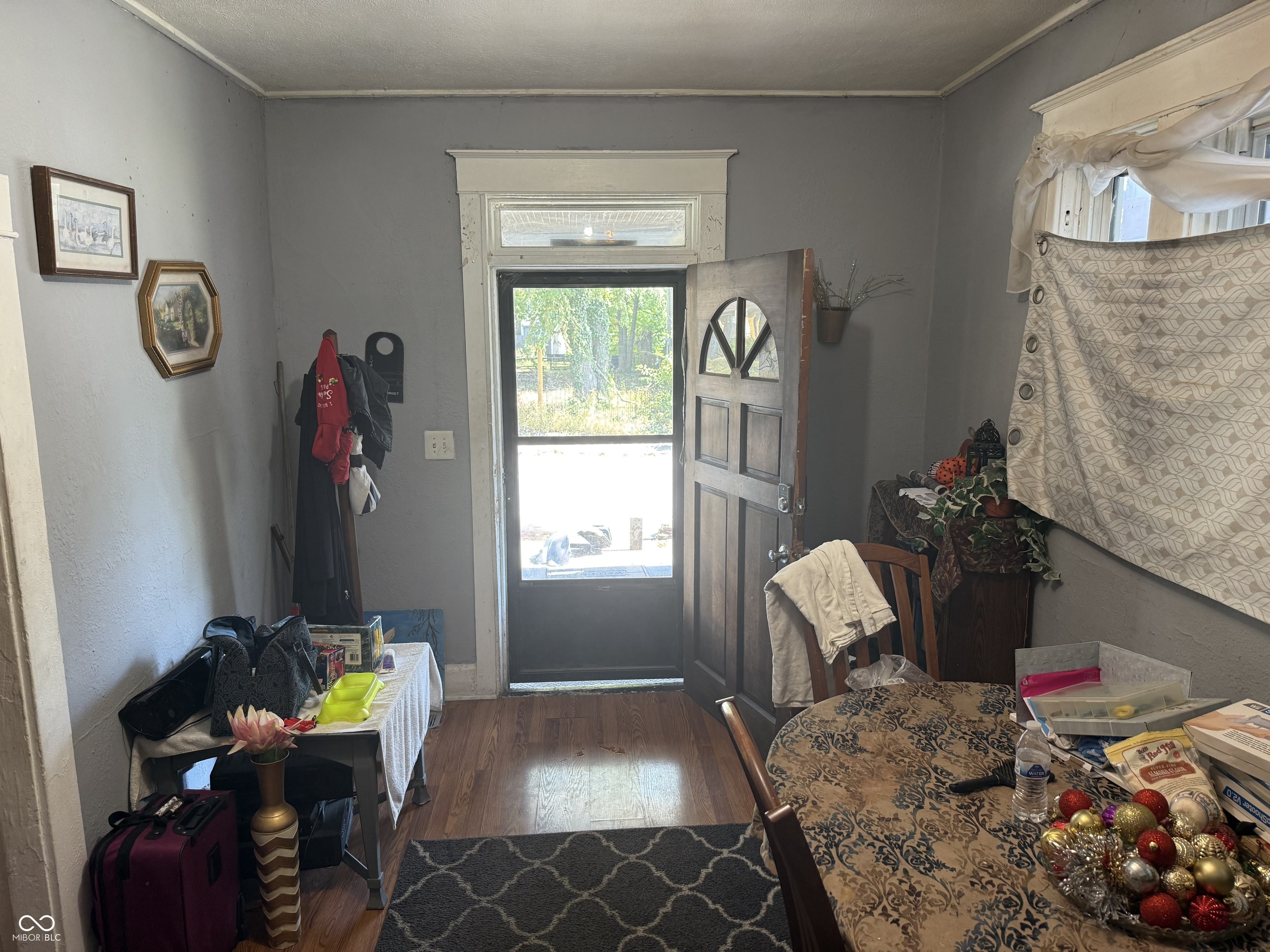 1218 Union Street Indianapolis, IN 46225 - Photo 2 of 13