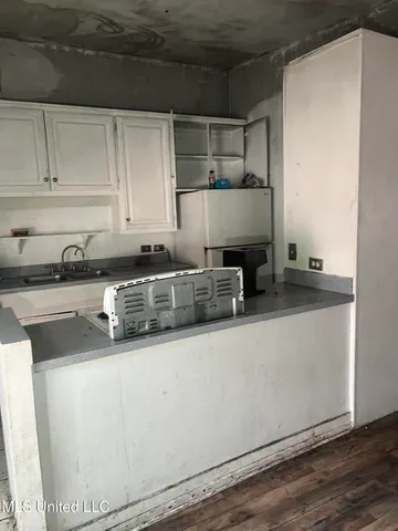 $40,000 | 2758 East Benwood Drive, Jackson, MS 39204