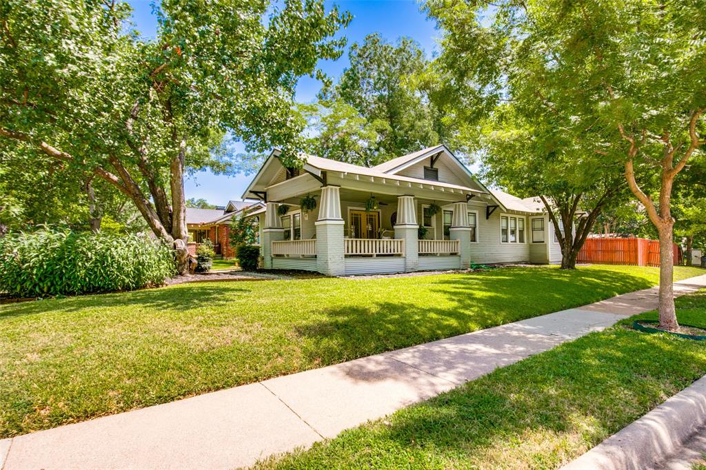 500 North Montclair Ave