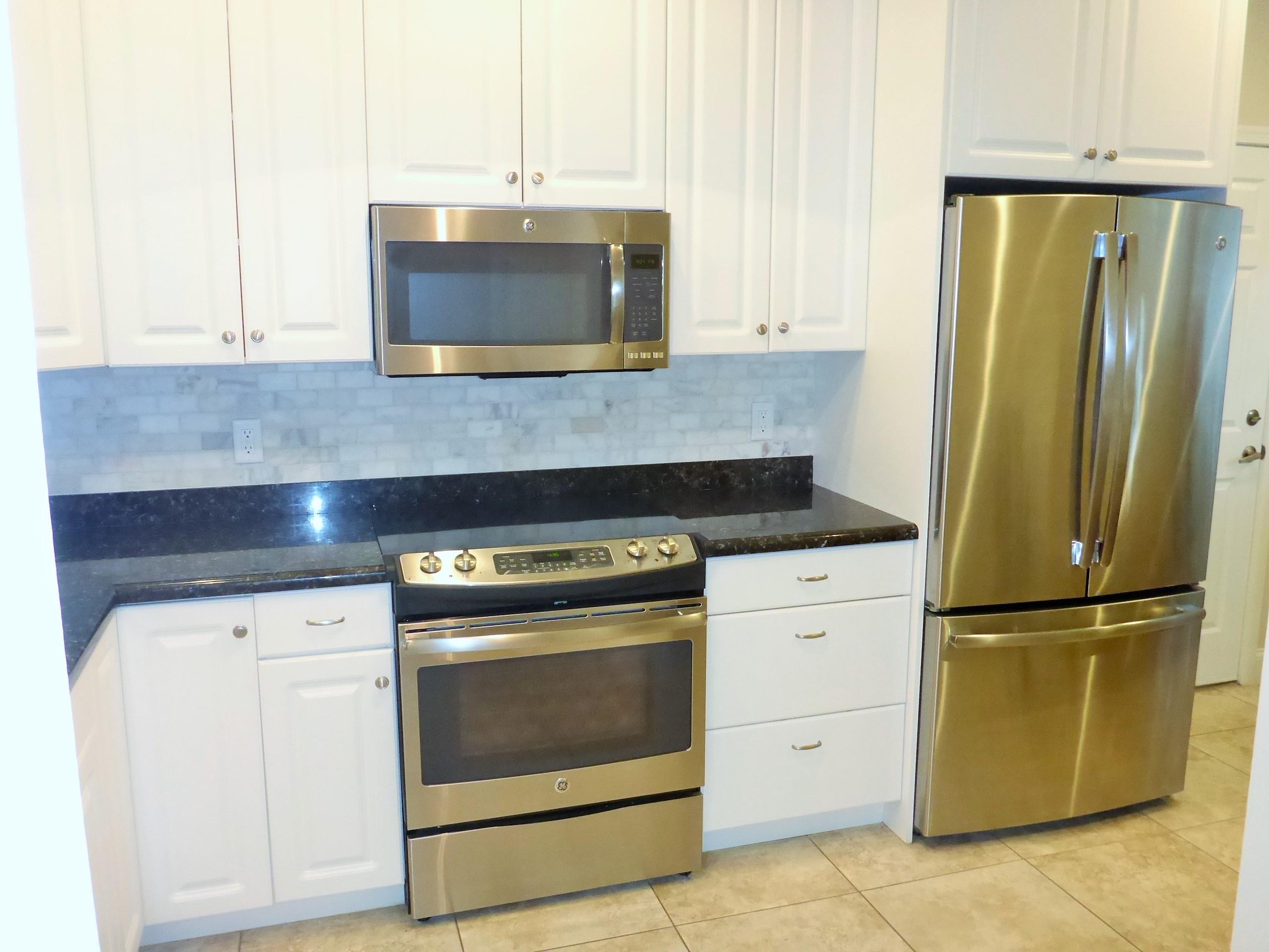 4033 Dorado Drive Riviera Beach, FL 33418 - Photo 18 of 35 P1020464