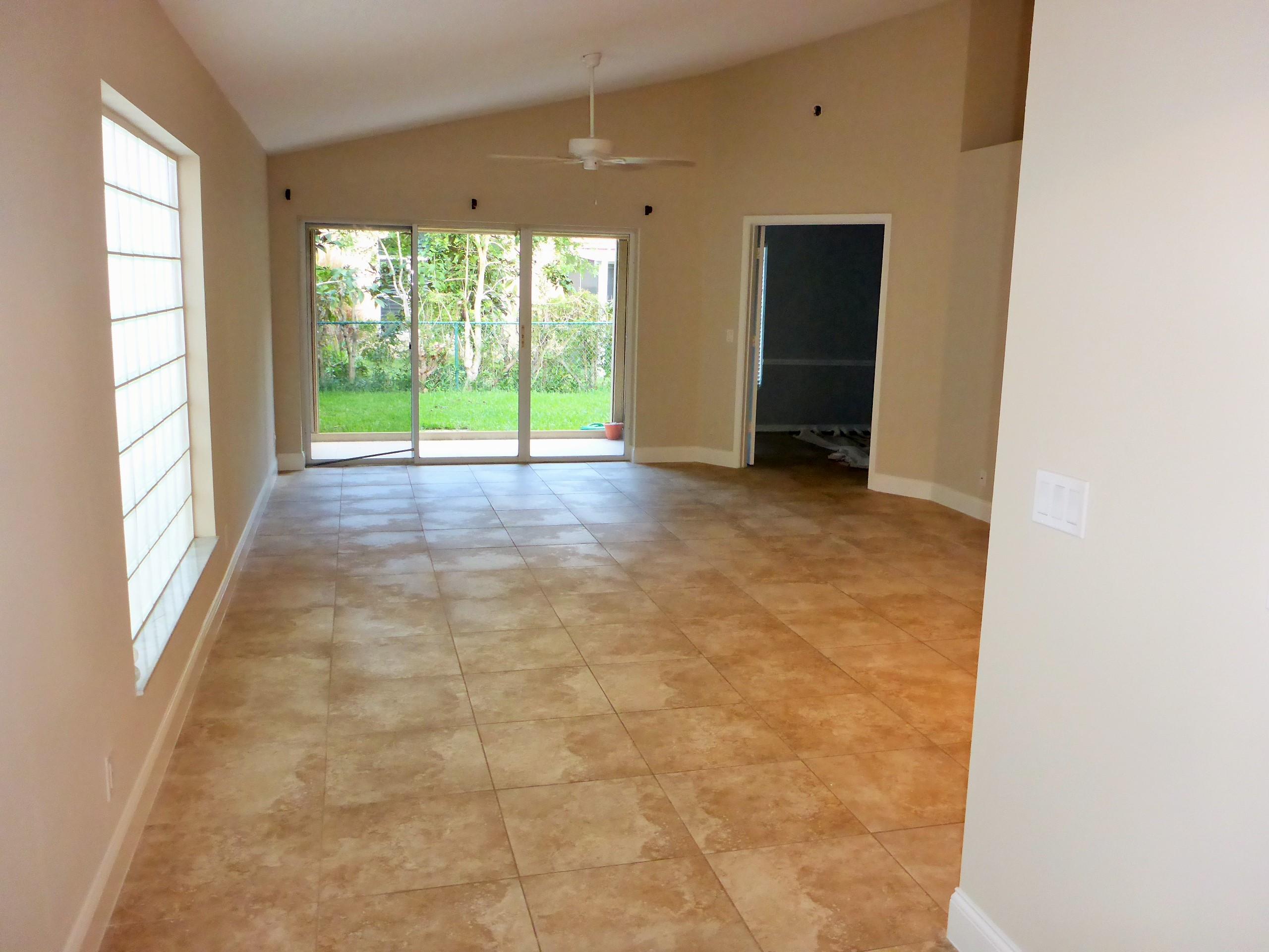4033 Dorado Drive Riviera Beach, FL 33418 - Photo 5 of 35 P1020468