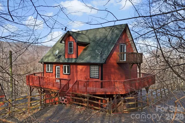 $598,000 | 11 Roberts Drive, Swannanoa, NC 28778