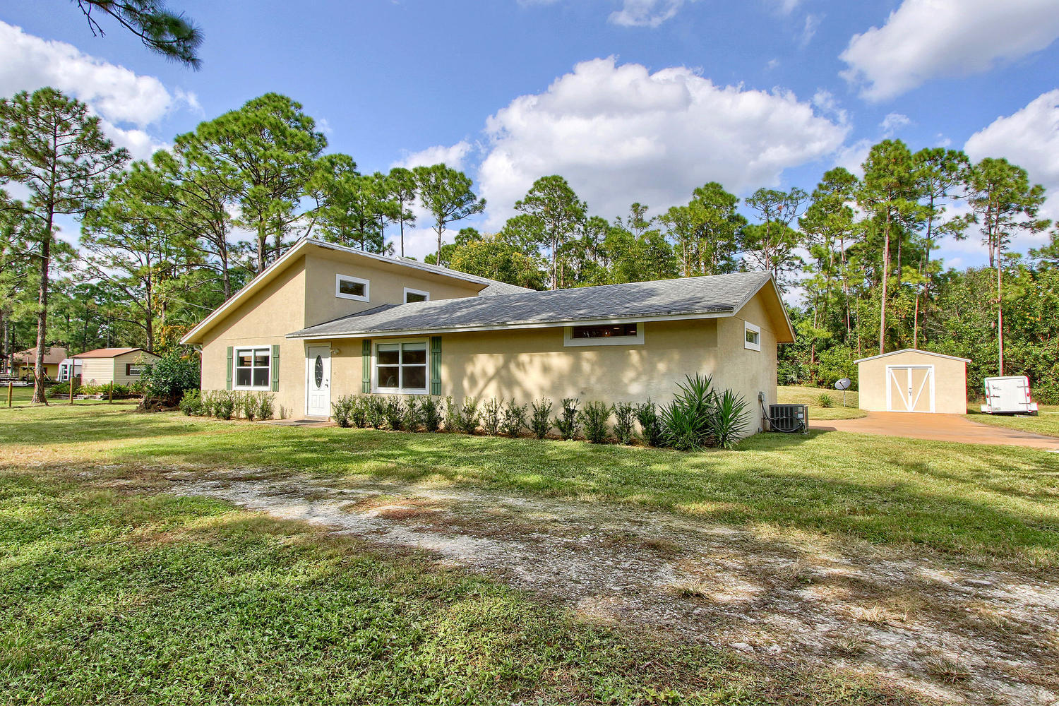 13783 153rd Road North Jupiter, FL 33478 - Photo 1 of 22 Front of Home
