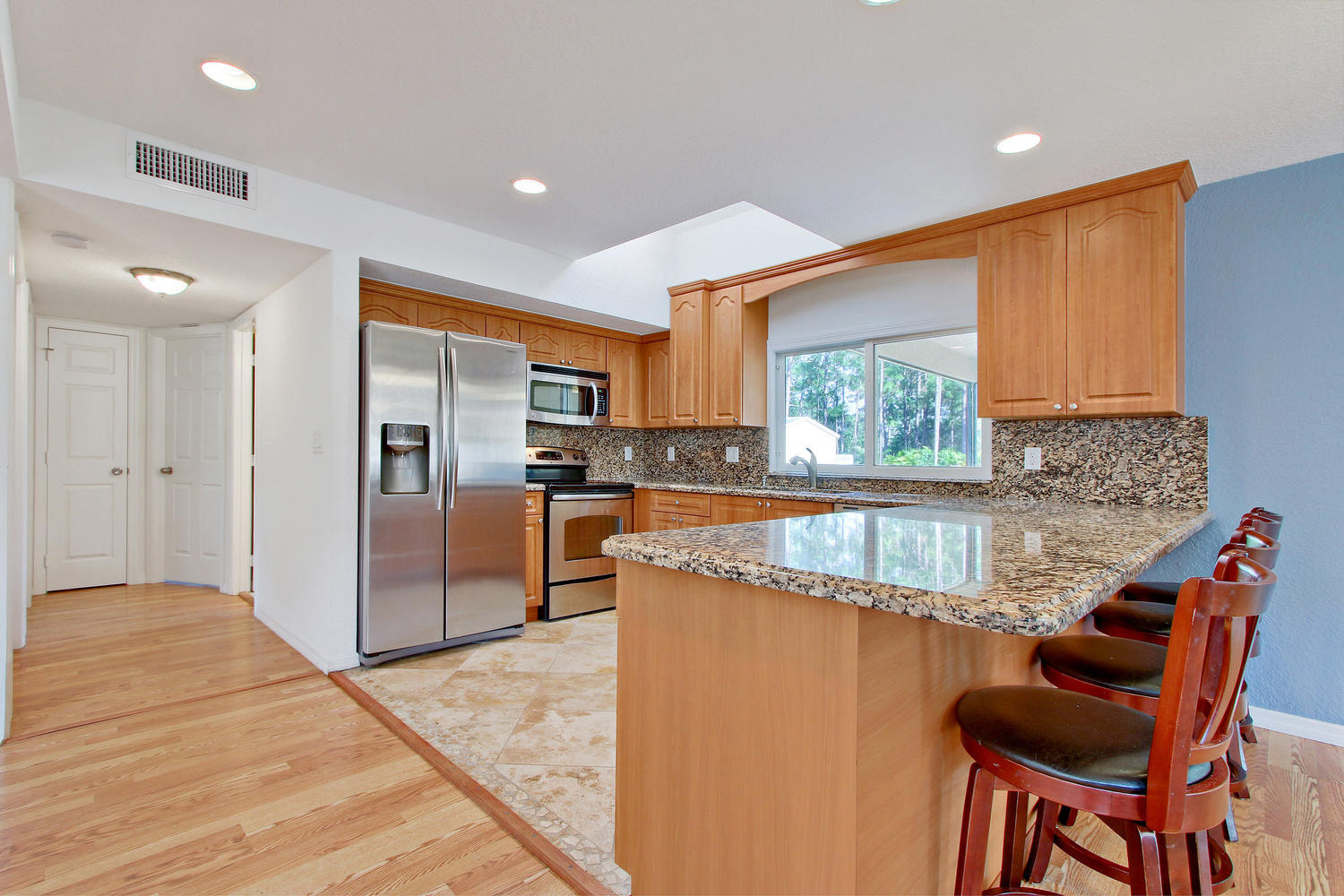 13783 153rd Road North Jupiter, FL 33478 - Photo 7 of 22 Kitchen