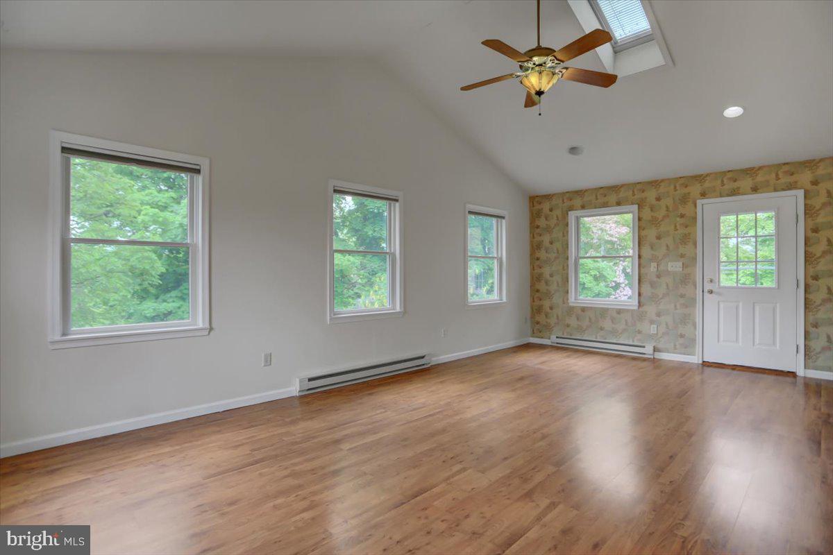 3187 Keller Road St. Thomas, PA 17252 - Photo 8 of 40 Family room