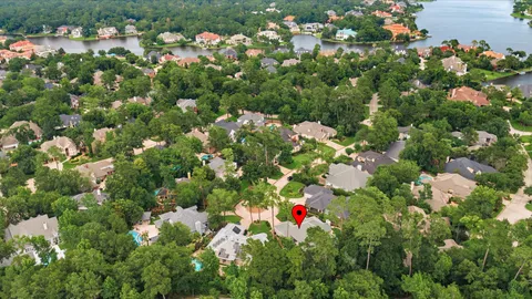 $1,068,000 | 6 Harbor Cove Drive, The Woodlands, TX 77381