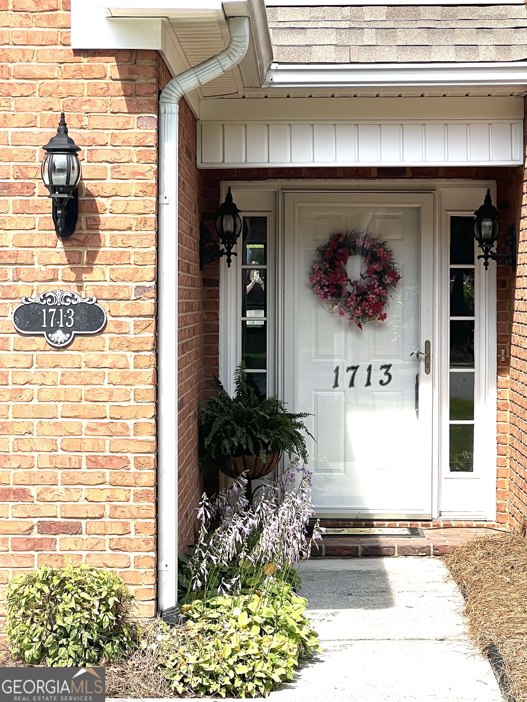 1713 Brighton Way Dalton, GA 30721 - Photo 3 of 35