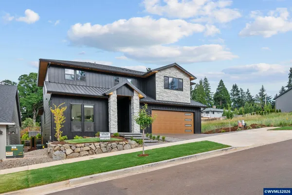 $1,100,000 | 3376 Doughton Street South, Salem, OR 97302