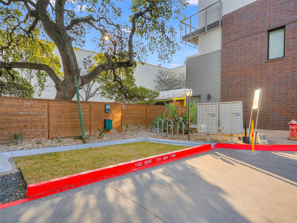 1702 South Lamar Boulevard, Unit 22 Austin, TX 78704 - Photo 27 of 30 a view of street