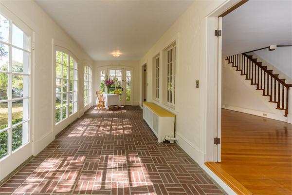 55 Garrison Road Hingham, MA 02043 - Photo 4 of 15 Gallery Image 4