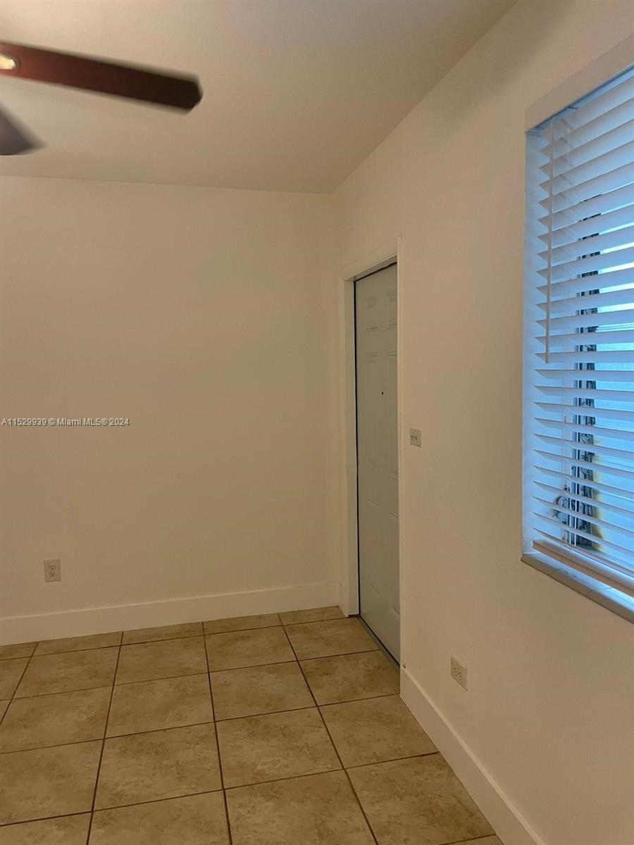 527 Southwest 10th Street, Unit 3 Miami, FL 33130 - Photo 3 of 10 a view of an empty room