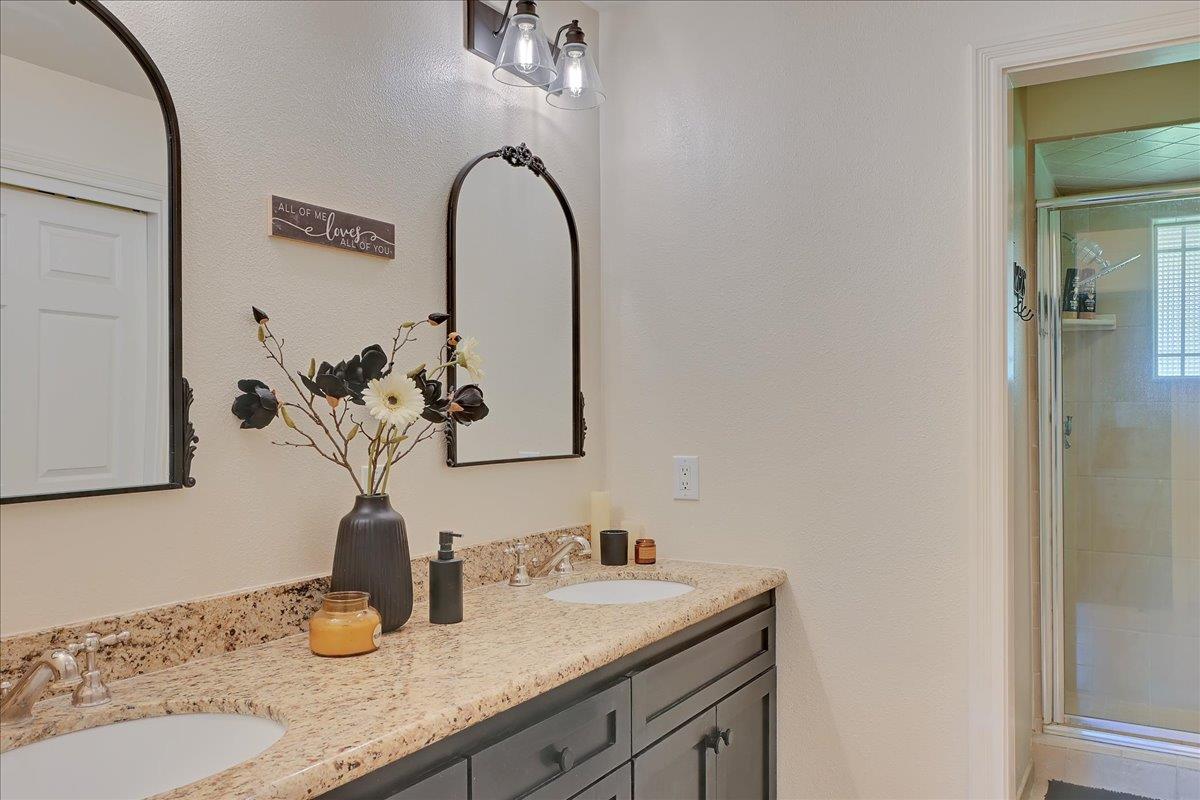 1885 Sycamore Street Gridley, CA 95948 - Photo 31 of 98