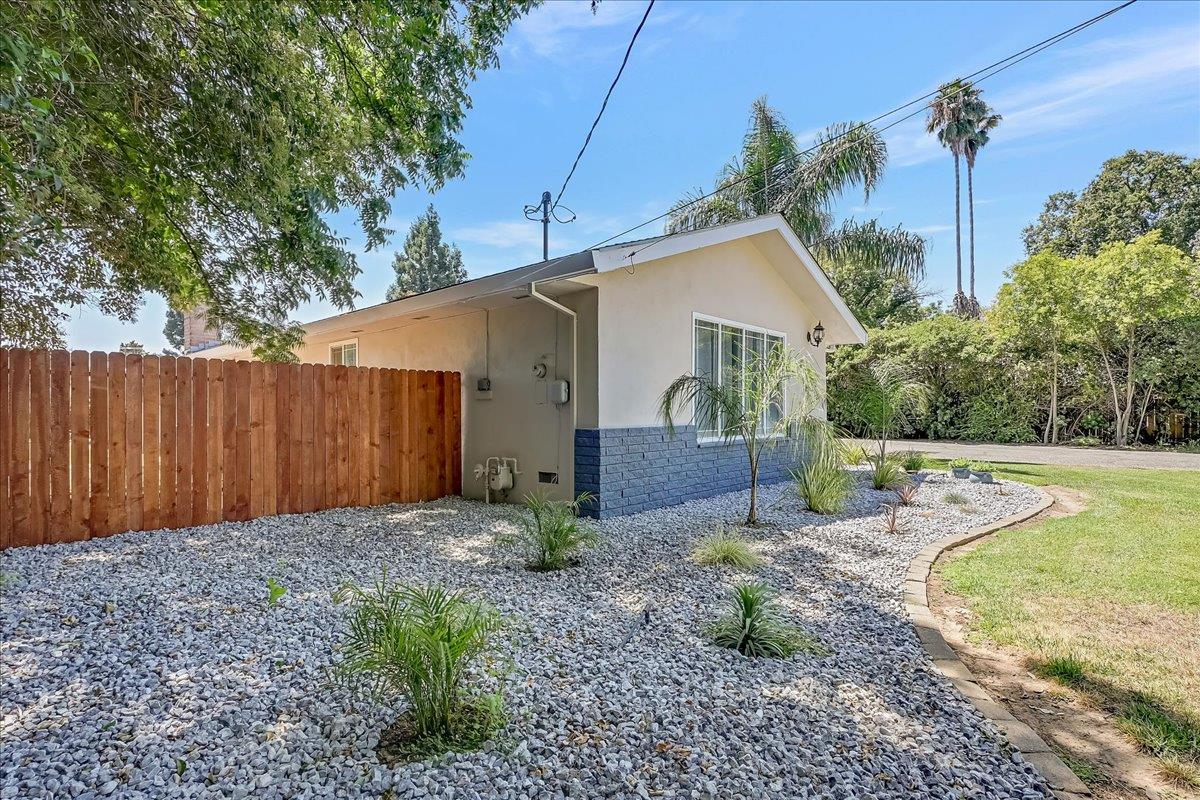 1885 Sycamore Street Gridley, CA 95948 - Photo 5 of 98