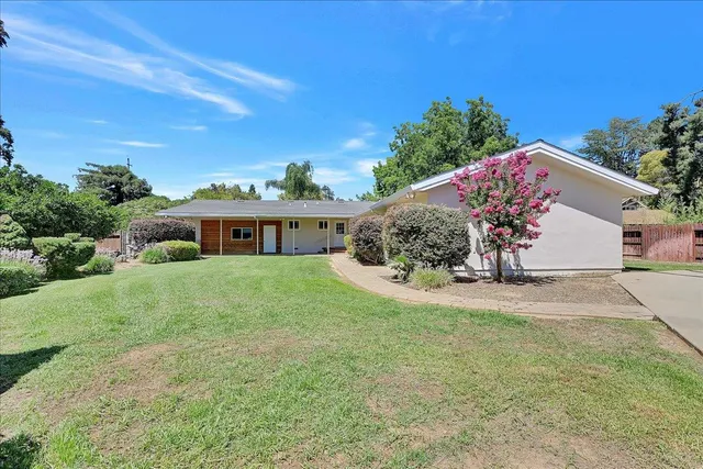 $564,900 | 1885 Sycamore Street, Gridley, CA 95948