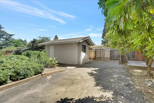 $564,900 | 1885 Sycamore Street, Gridley, CA 95948