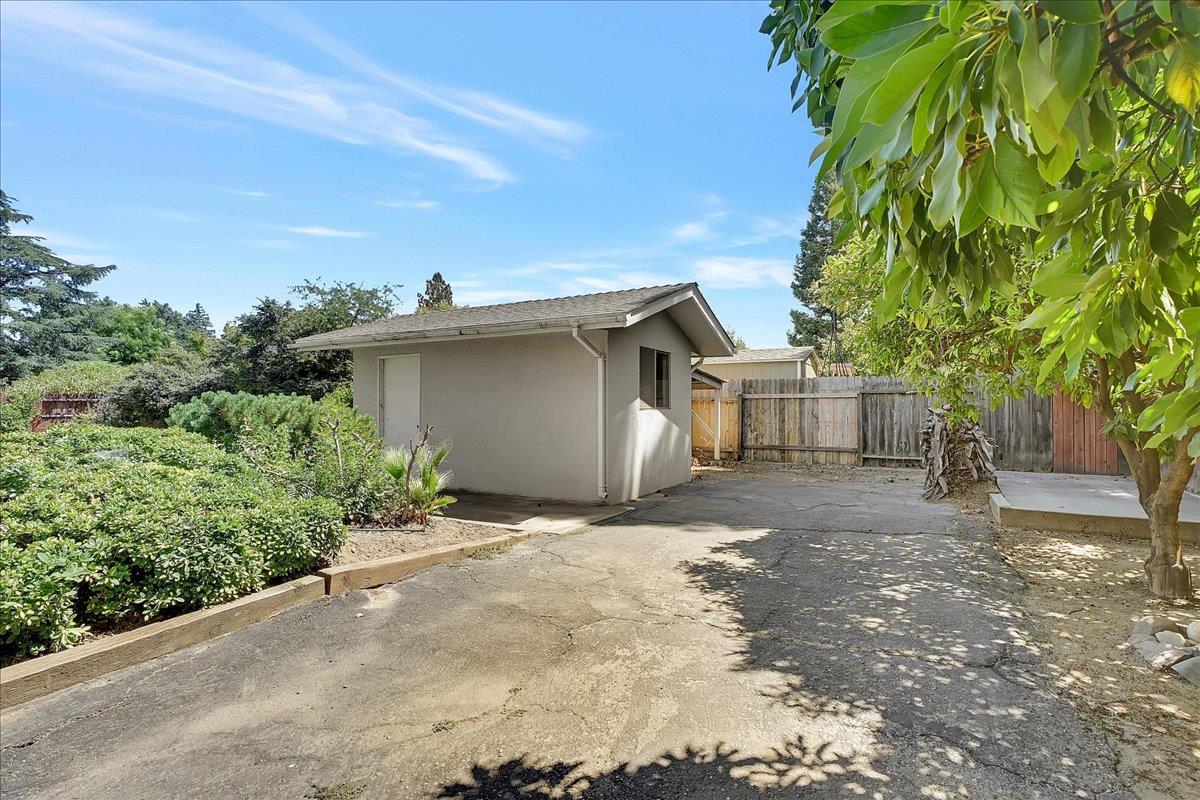 1885 Sycamore Street Gridley, CA 95948 - Photo 65 of 98