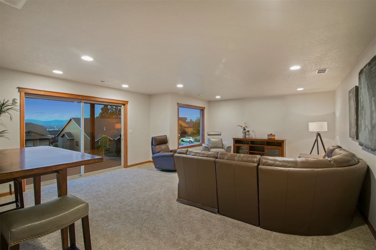 8916 East Ridgeline Lane Spokane, WA 99217 - Photo 15 of 16 Gallery Image 15
