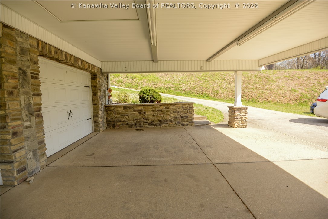 8917 Coal River Road St. Albans, WV 25177 - Photo 16 of 45 Gallery Image 16