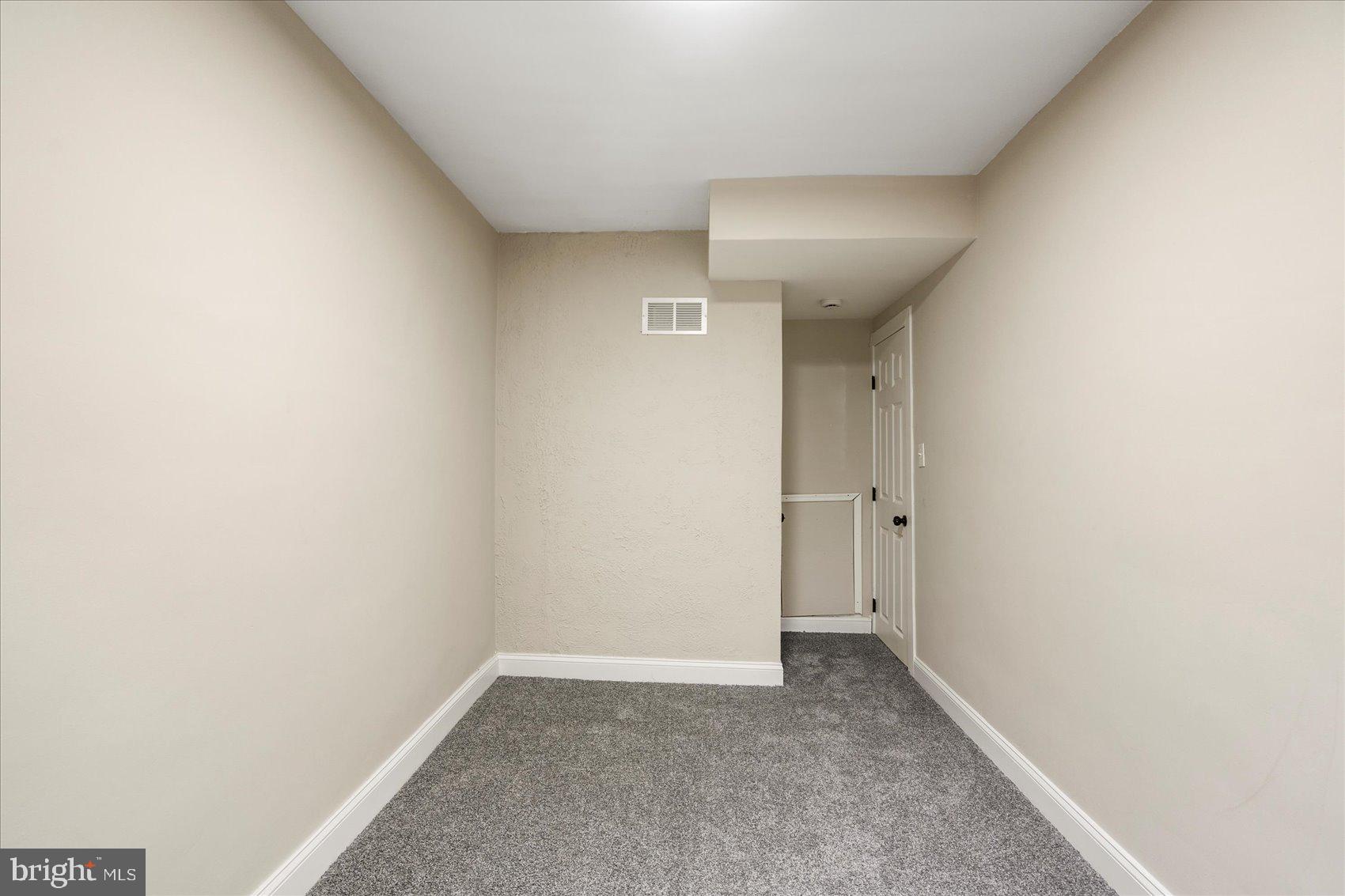 5424 Jonquil Avenue Baltimore, MD 21215 - Photo 28 of 43